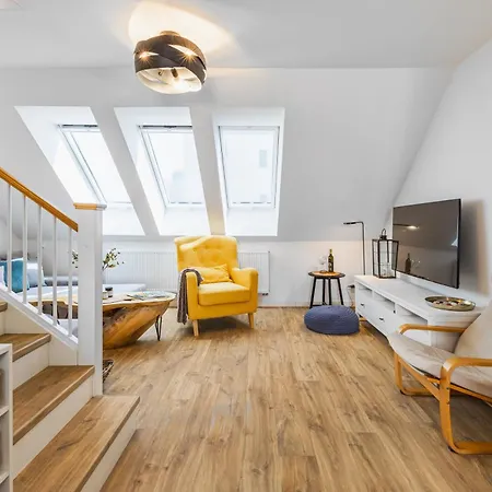 The Golden Mezzanine In