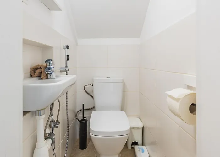 The Golden Mezzanine In Pressburg