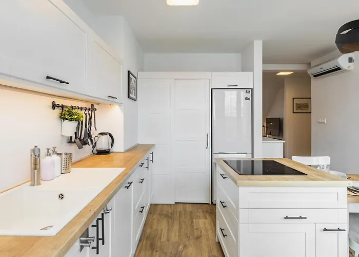 The Golden Mezzanine In Апартаменты *