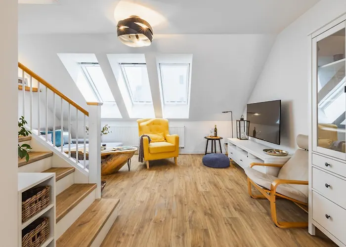 The Golden Mezzanine In